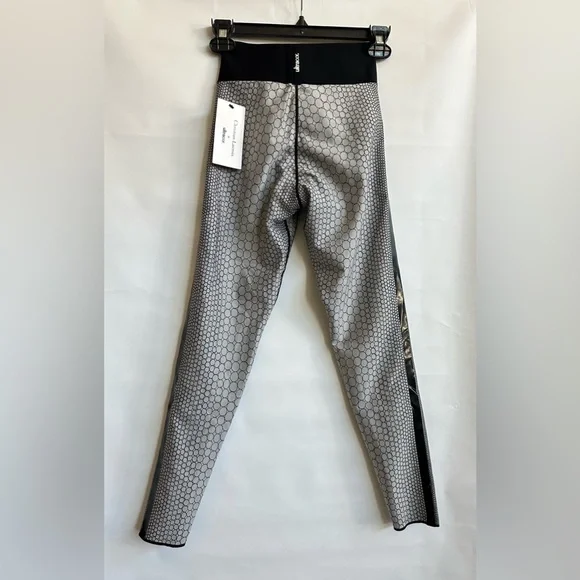 NWOT.  Christian Lacroix X- Ultracor Leggings Size Small - Picture 5 of 13